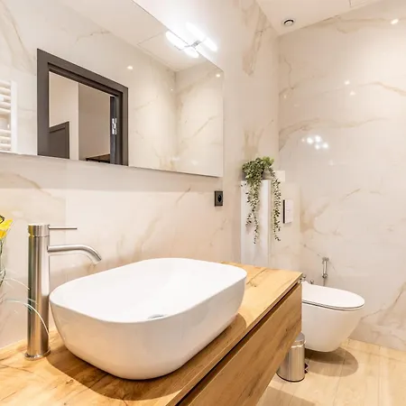 Apartment Bliss Triplex - Hyper Centre - Sauna - Bbq - Jacuzzi - Lracannes