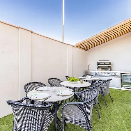 Bliss Triplex - Hyper Centre - Sauna - Bbq - Jacuzzi - Lracannes Apartment *