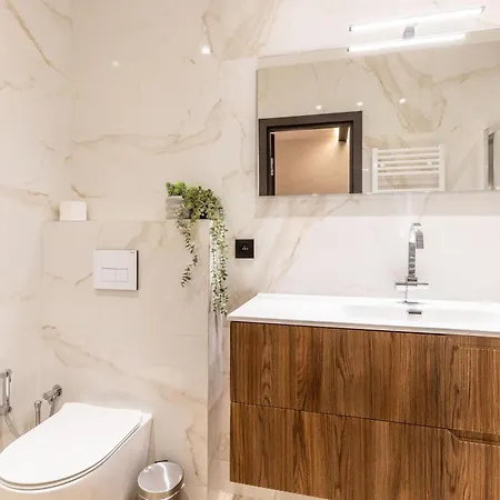 Apartment Bliss Triplex - Hyper Centre - Sauna - Bbq - Jacuzzi - Lracannes