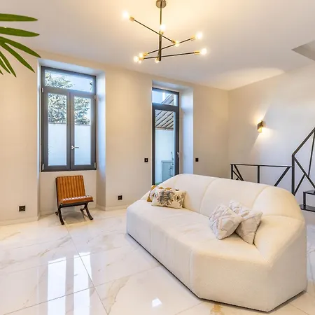 Bliss Triplex - Hyper Centre - Sauna - Bbq - Jacuzzi - Lracannes *