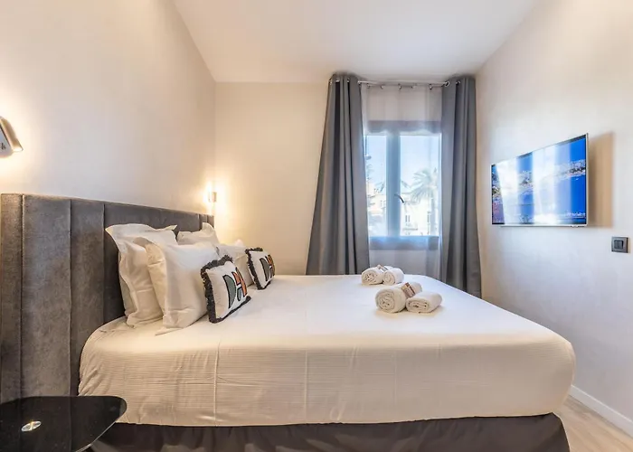 Apartment Bliss Triplex - Hyper Centre - Sauna - Bbq - Jacuzzi - Lracannes *