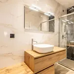 Appartamento Bliss Triplex - Hyper Centre - Sauna - Bbq - Jacuzzi - Lracannes