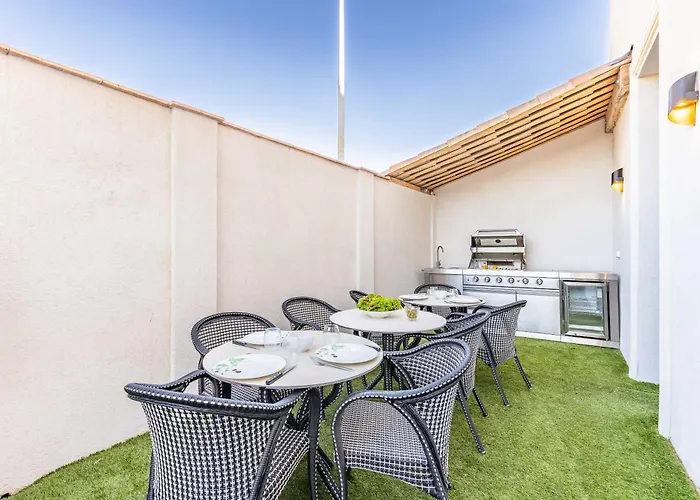 Bliss Triplex - Hyper Centre - Sauna - Bbq - Jacuzzi - Lracannes شقة *